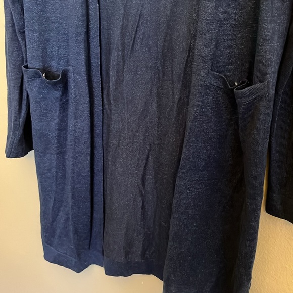 UNI QLO blue XS lightweight sweater with two pockets - Picture 4 of 6